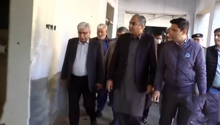 Chief Minister Mohsin Naqvi while visiting Allama Iqbal Hospital in Sialkot in this still on December 12, 2023. — Facebook/DGPR Punjab