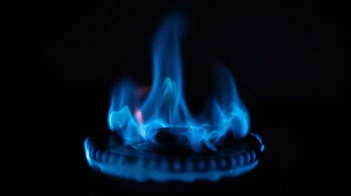 Gas tariff increase fails to cut Pakistan's Rs2.8 trillion circular debt pile - Vimarsana News