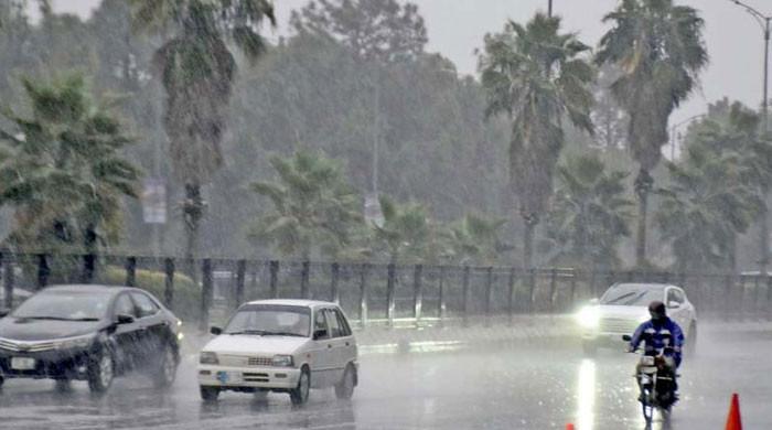 Lahore gets 'first-ever artificial rain' to clear smog - Vimarsana News