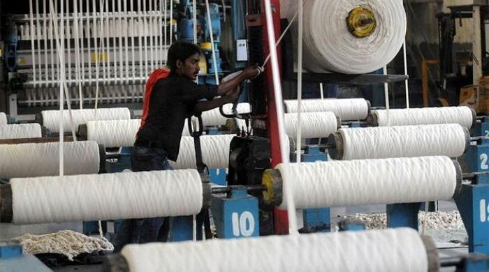 Costly RLNG to replace cheap blended gas for Punjab textile sector from January