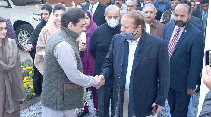 Judges always welcomed lawbreakers: Nawaz - Vimarsana News