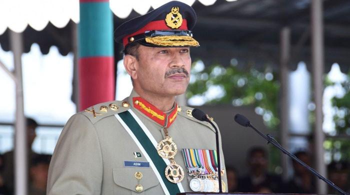 PM's aide hails COAS on raising Kashmir issue during US visit - Vimarsana News