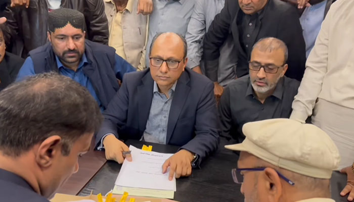 In this still, Karachi Pakistan Peoples Party (PPP) President Saeed Ghani submitted his nomination papers for the PS-105 and NA-237 constituencies of Karachi on December 24, 2023. — Facebook/Saeed Ghani