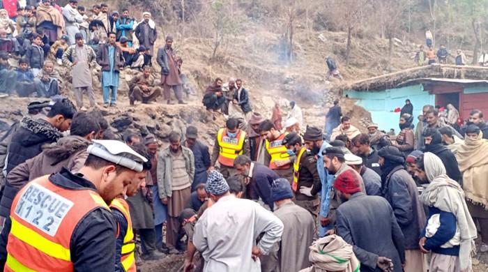 Nine of a family perish in Abbottabad house fire tragedy - Vimarsana News