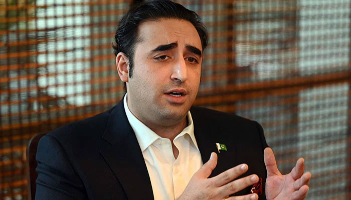 Pakistan´s Foreign Minister Bilawal Bhutto Zardari speaks during an interview with AFP in Muzaffarabad, the capital of Pakistan-administered Kashmir on May 22, 2023. —AFP