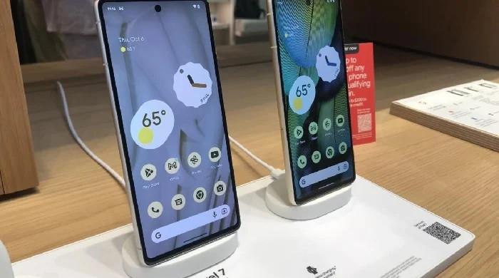 Govt to launch 'contract-based smartphones policy' from Jan 15 - Vimarsana News