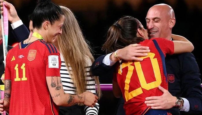 Rocio Galvez (L) is congratulated by President of the Royal Spanish Football Federation Luis Rubiales (R) after winning the Australia and New Zealand 2023 Women´s World Cup final football match between Spain and England at Stadium Australia in Sydney on August 20, 2023. —AFP
