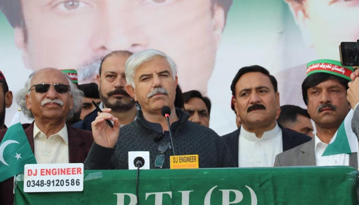 Pakistan Tehreek-e-Insaf Parliamentarians vice-chairman Mehmood Khan addresses a party gathering on January 5, 2024. — PTI-P