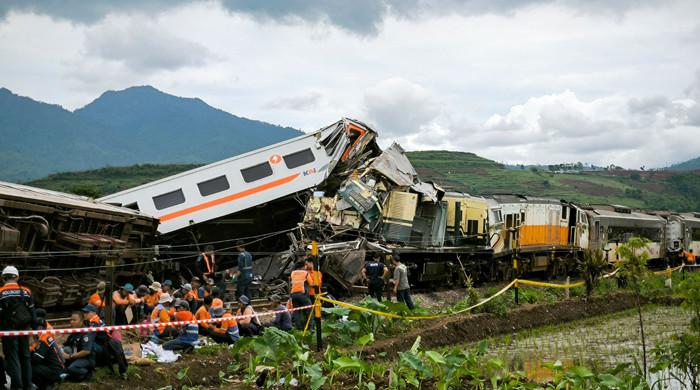 Four dead, 22 injured in Indonesia train collision - Vimarsana News