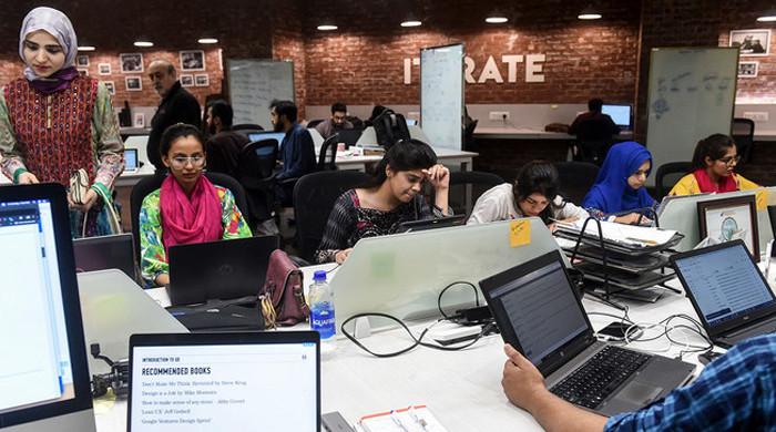 Startup funding declined by over 70pc in 2023 amid political, economic challenges - Vimarsana News