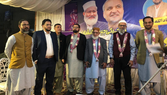Jamaat-e-Islami (JI) Naib Emir Dr Mirajul Huda Siddiqui (2nd R) takes pose during the inauguration of the central election office of the party in Latifabad No 9 in Hyderabad on January 7, 2024. — Facebook/Dr. Meraj ul Huda Siddiqui