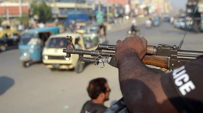 One mugger killed, three wounded - Vimarsana News