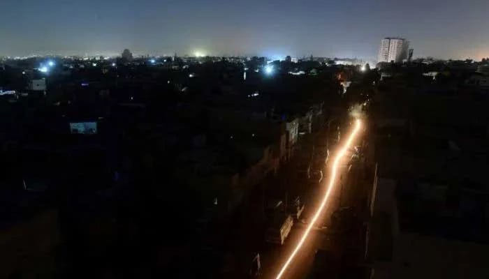 An image showing a power breakdown in Karachi. — AFP/File