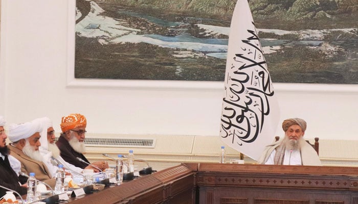 JUI-F chief Maulana Fazlur Rehman along with his delegation meets the Prime Minister of the Islamic Emirate of Afghanistan Mullah Muhammad Hasan Akhund. — X/@juipakofficial