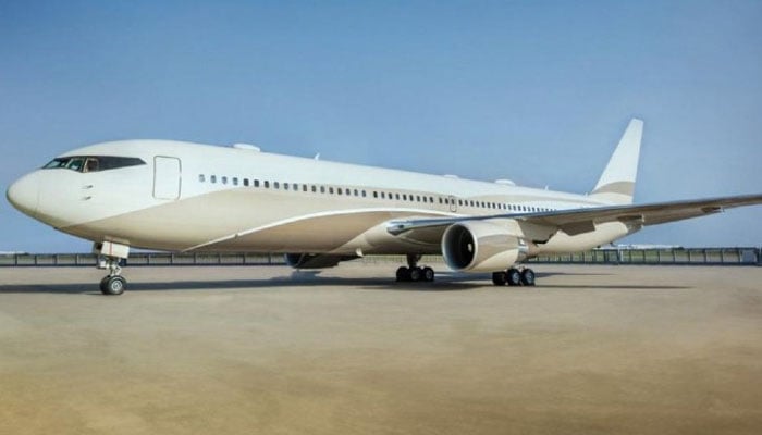 Roman Abramovichs Boeing 767-300ER. — Luxuo via Global Jet