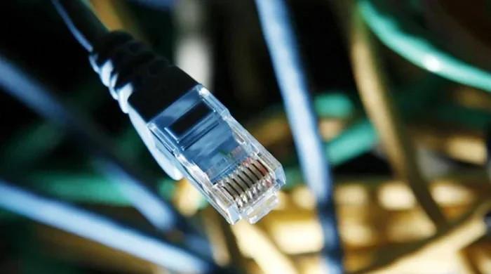 Pakistan to boost connectivity by laying of 200,000km optical fibre cable - Vimarsana News