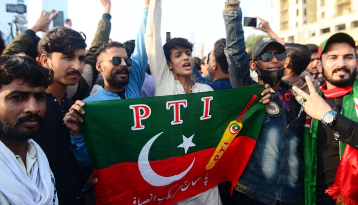 Leaders and supporters of Tehreek-e-Insaf (PTI) are holding a protest demonstration against the party management of PTI, held at Clifton area in Karachi on Sunday, January 14, 2024. — PPI
