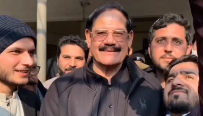 Former speaker of the Khyber Pakhtunkhwa Assembly, Mushtaq Ahmed Ghani can be seen in this screengrab. — Facebook/Supper Voice News