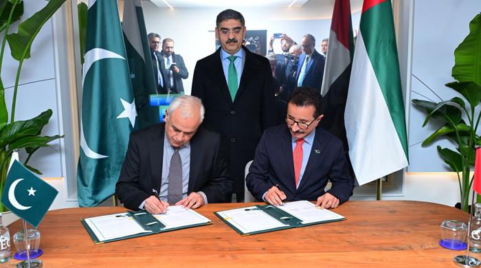 Pakistan, Dubai sign $3bn investment accord - Vimarsana News