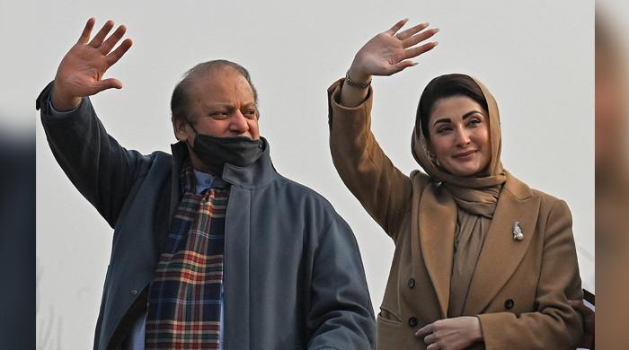 Nawaz, Maryam lead first public rally in Lahore constituency - Vimarsana News