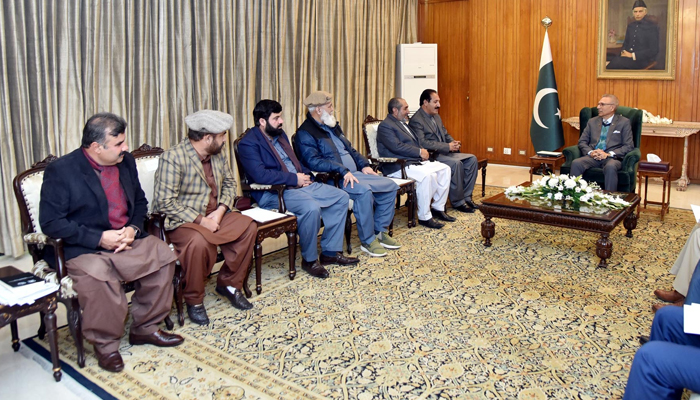 President Dr Arif Alvi while meeting with elected members of the Gilgit-Baltistan Council on January 25, 2024. — PID