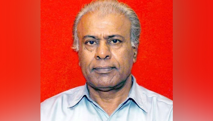 Veteran journalist Nadir Shah Adil . — Geo tv/File