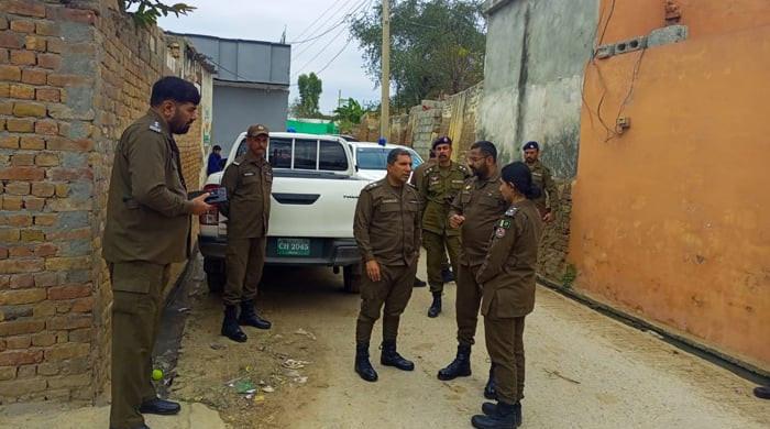 Police arrest 11 outlaws - Vimarsana News