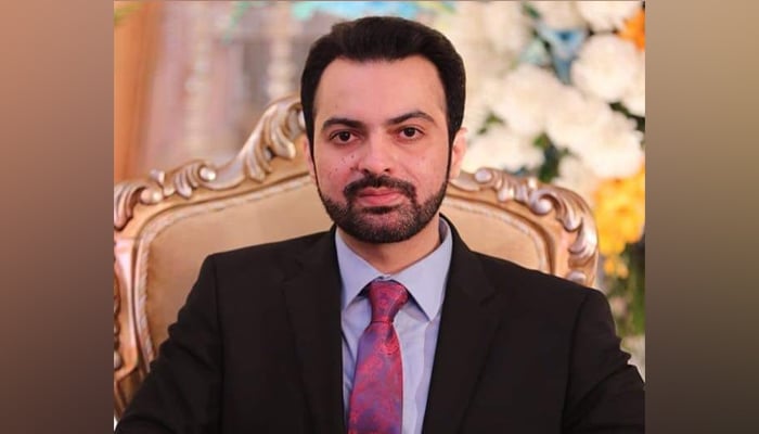 Mian Muhammad Hayat Maneka can be seen in this image. — Facebook/Mian Muhammad Hayat Maneka