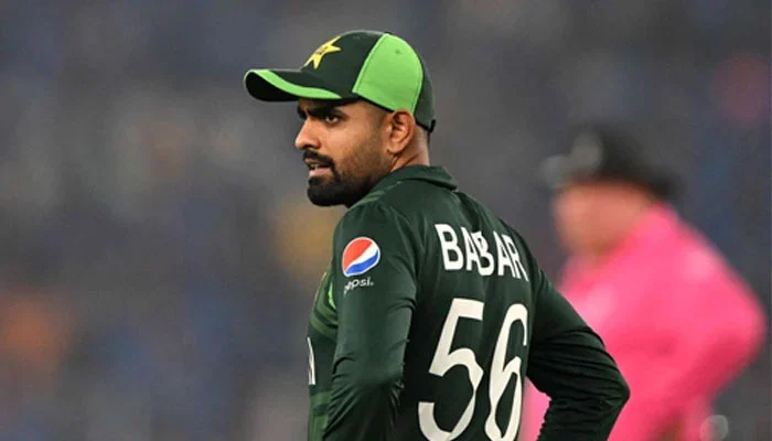 Pakistan´s captain Babar Azam fields during the 2023 ICC Men´s Cricket World Cup match between India and Pakistan at the Narendra Modi Stadium in Ahmedabad on October 14, 2023. — AFP
