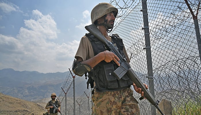 Pakistani troops patrol along Pakistan-Afghanistan border at Big Ben post in Khyber district in Khyber Pakhtunkhwa province, Pakistan, on August 3, 2021. — AFP/File