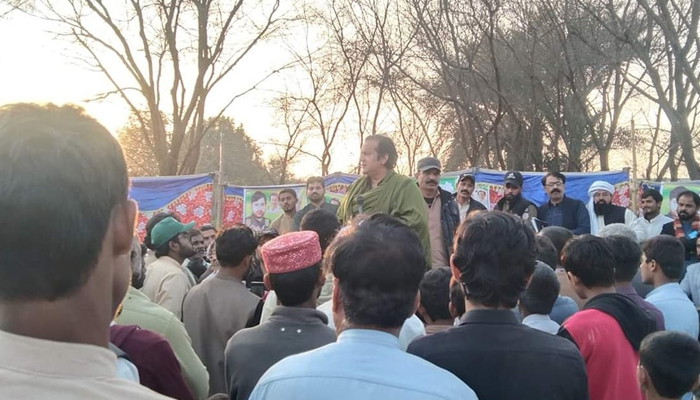 Former state minister Abdur Rehman Kanjo speaks with the gathering of supporters on February 1, 2024, in NA-154 Lodhran-I. — Facebook/PML-N Lodhran Shaheed Kanju Group