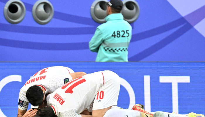 Iran ecstatic as they knock out pre-tournament favourites Japan to reach Asian Cup semi-finals. —  AFP