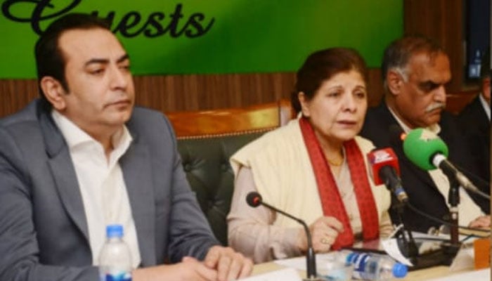 Caretaker Finance Minister Dr. Shamshad Akhtar addresses the members of the  Federation of Chambers of Commerce and Industry (FPCCI) at Federation House on Feb 3, 2024. — x/Financegovpk
