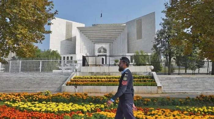 Judges should perform duties without any fear, pressure: SC - Vimarsana News