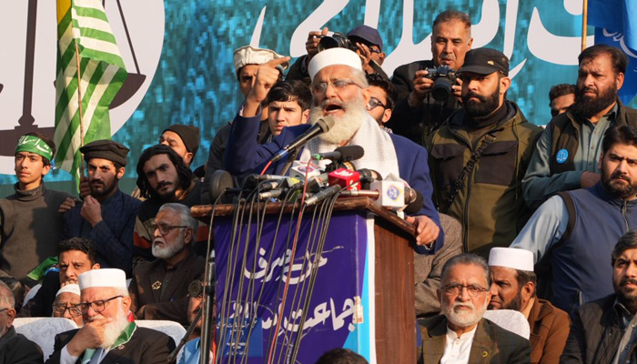 Jamaat-e-Islami Emir Sirajul Haq Speaking at the Kashmir Solidarity Rally at the Mall on February 5, 2024. — Facebook/Siraj ul Haq