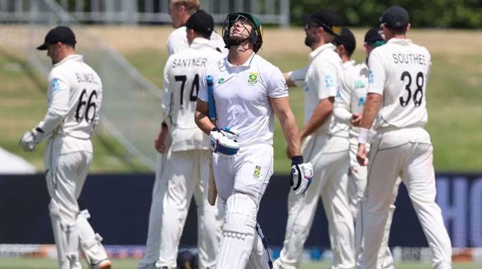 New Zealand thrash weakened Proteas by 281 runs in first Test - Vimarsana News