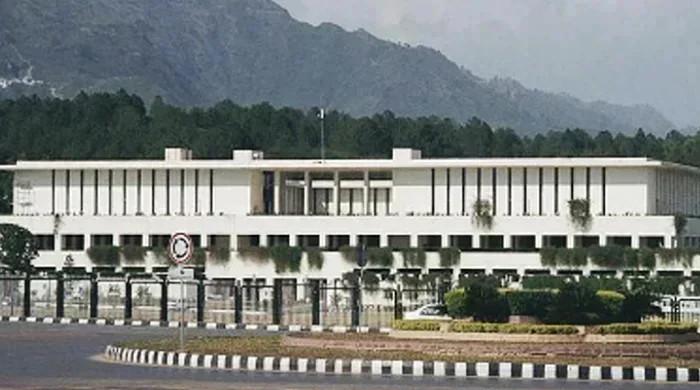 Two federal secretaries' services extended - Vimarsana News