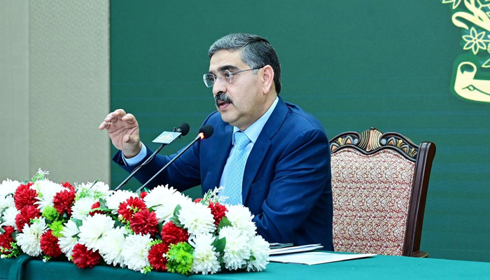 Caretaker Prime Minister Anwaar-ul-Haq Kakar talks to National and foreign media in a press conference at the PM  House on February 12, 2024. — APP