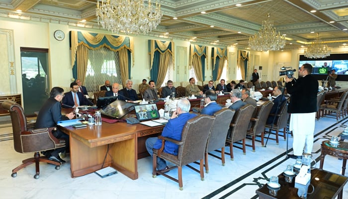 The caretaker PM Anwaar-ul Haq Kakar chairs a cabinet meeting in Islamabad on February 9, 2024. — X/@GovtofPakistan
