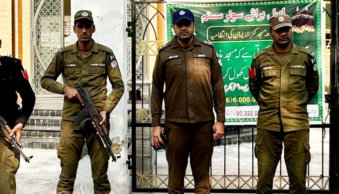 Punjab police personnel stand guard near Imabargah in Lahore on December 8, 2023. — Facebook/DIG Ops Lahore Police
