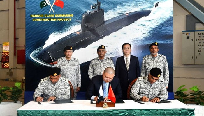 Officials of Pak Navy, Karachi Shipyard, and China Shipbuilding & Offshore Intl signing the milestone certificate during the Keel Laying Ceremony of the 6th HANGOR Class Submarine at Karachi Shipyard on Feb 14, 2024. — X/maqboolisb.
