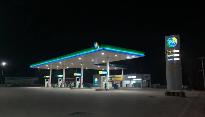 This image shows Gojra Filling Station on Jhang Road Gojra Near M4 Interchange released on May 30, 2018. — Facebook/Sharif Petroleum