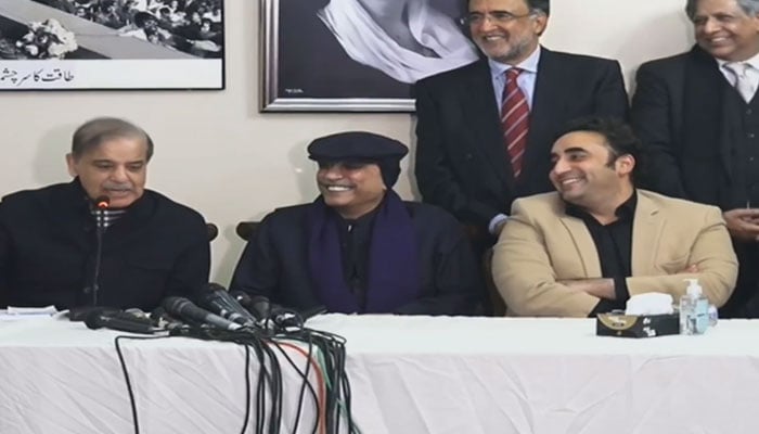 (From L to R) Former PM Shahbaz Sharif, former Present Asif Zardari, and PPP Chairmen Bilawal Bhutto during the press conference on February 20, 2024. — Facebook/Pakistan Peoples Party - PPP