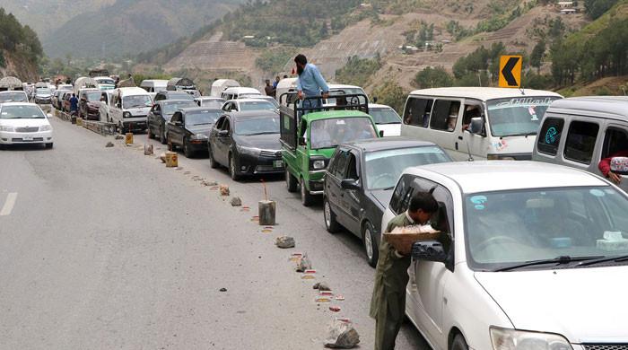 Passengers suffer due to closure of KKH at Jijal - Vimarsana News