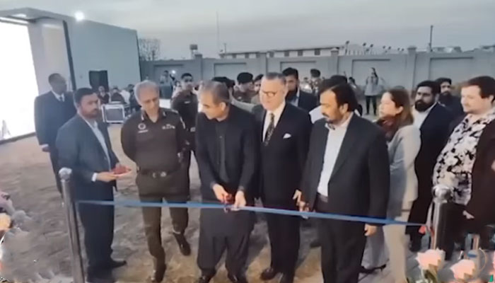 Caretaker Punjab Chief Minister Mohsin Naqvi can be seen inaugurating a school named Tehfaz Darsgah on February 23, 2024. — Facebook/Govt of Punjab