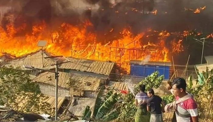A fire that broke out due to a gas leak at a camp on the remote Bhasan Char Island. — Islam Times