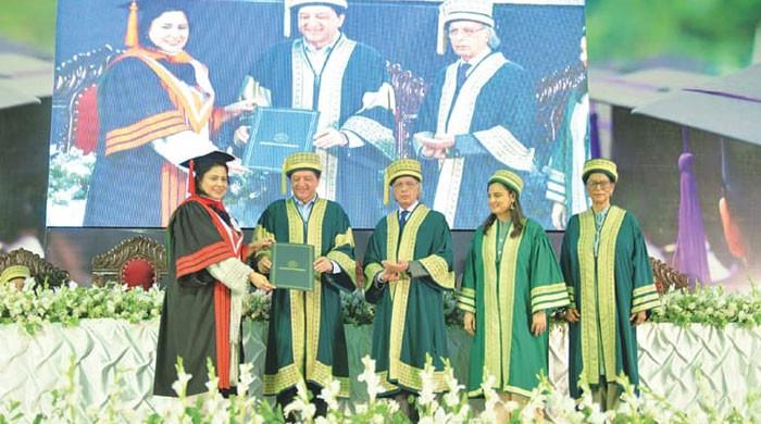 Ziauddin University confers 1,091 degrees on students - Vimarsana News
