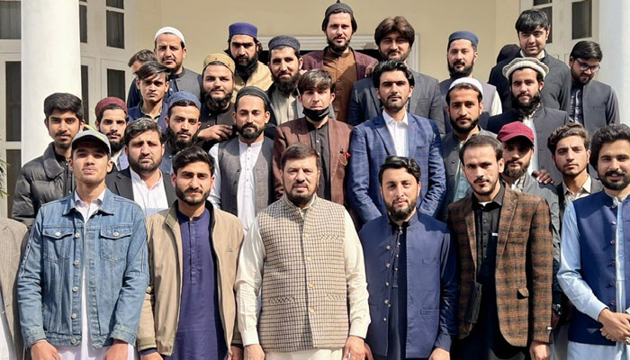 Khyber Pakhtunkhwa Governor Ghulam Ali posses with delegation from Peshawar University, Islamia College, Agricultural University, Khyber Medical College, NCS and Imam Abu Hanifa College on February 25, 2024. — Facebook/Haji Ghulam Ali Governor Khyber Pakhtunkhwa
