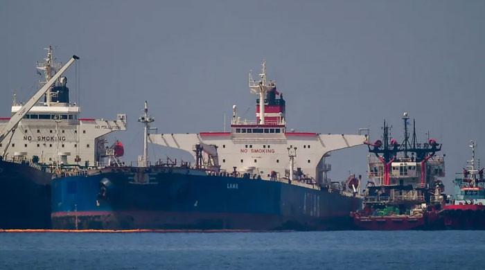 Russia bans gasoline exports for 6 months from March 1 - Vimarsana News