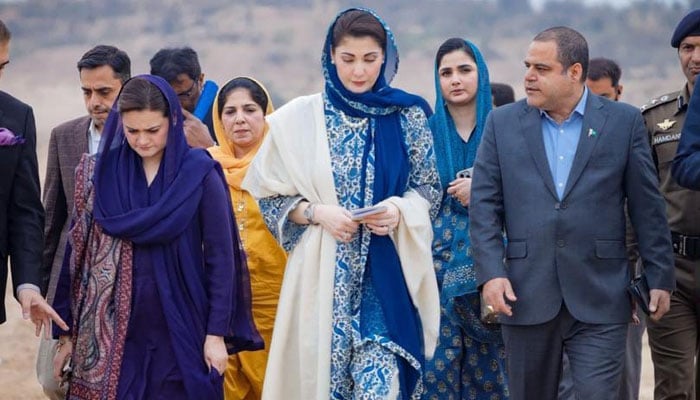 Punjab Chief Minister Maryam Nawaz (C) along with Marriyum Aurangzeb (L) during visits Rawalpindi Ring Road on February 29, 2024. — Facebook/Maryam Nawaz Sharif